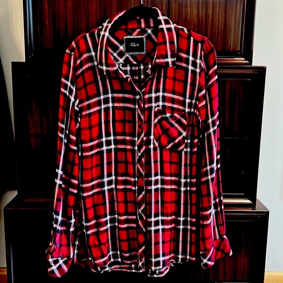 Rails Tops - EUC Rails L dark red/black/white plaid flowy rayon shirt